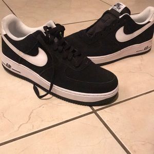 Nike Air Force 1